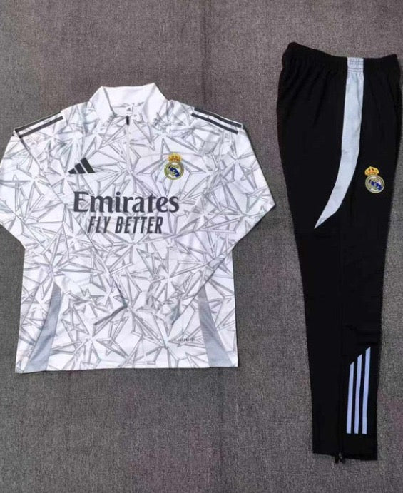 2025/2026 Real Madrid Half-Pull Tracksuit White/Black