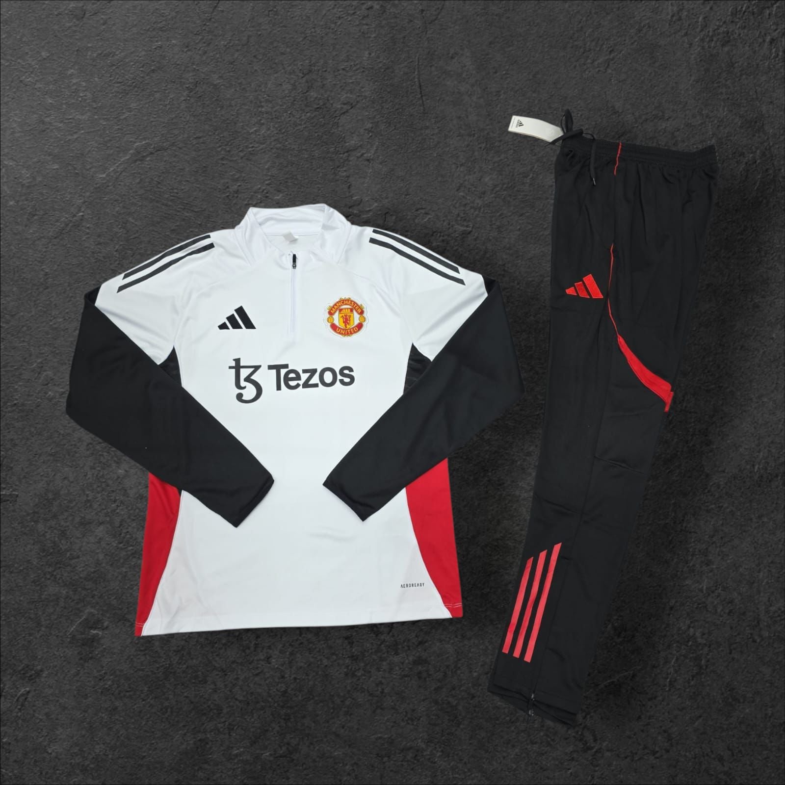 2024/2025 Manchester United Half-Pull Tracksuit White/Black/Red