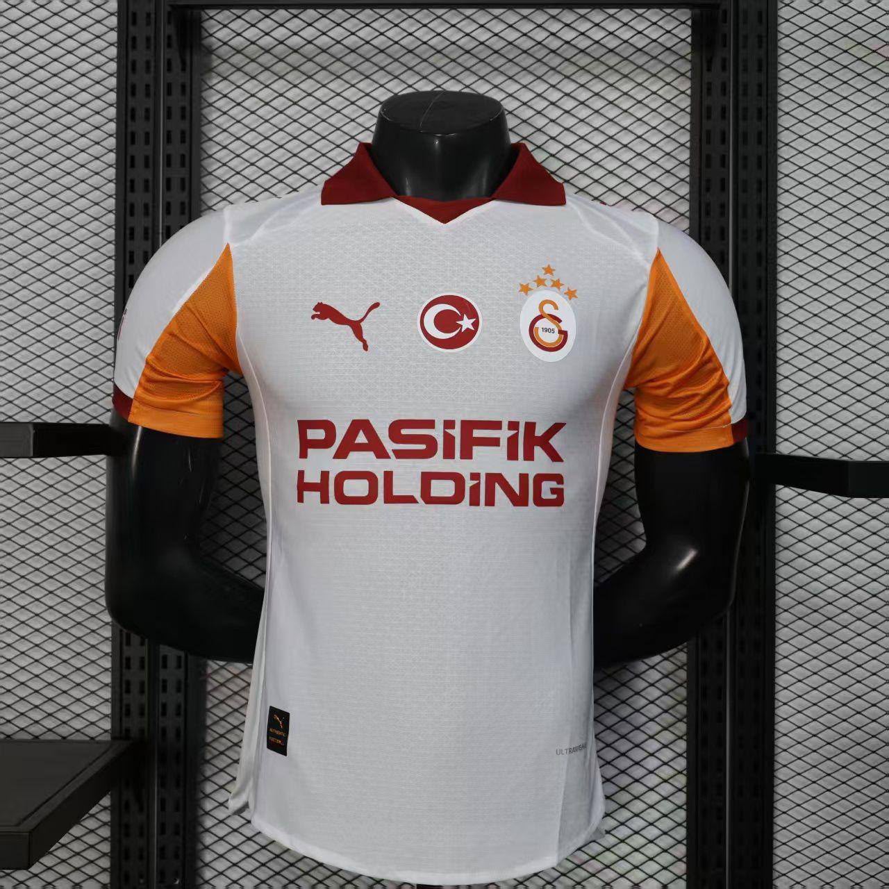 2025/2026 Galatasaray SK Home Player Version Football Shirt